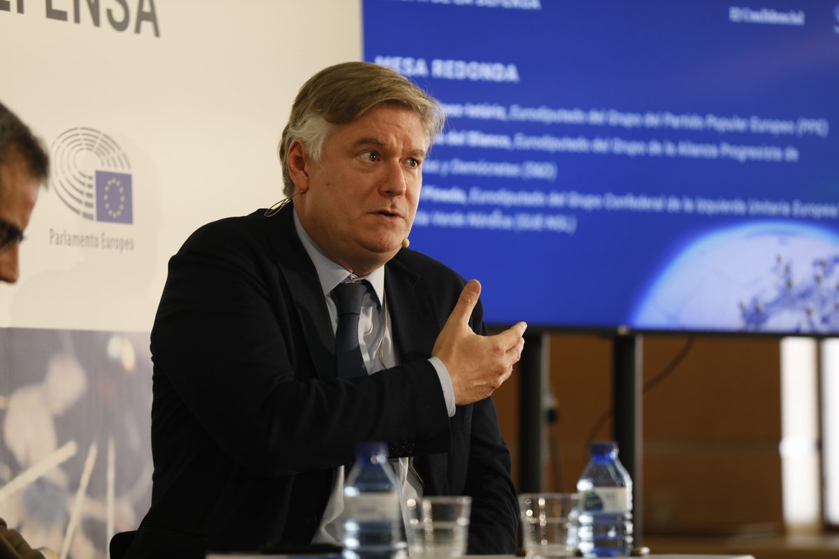 .<a href="/TonoEPP/">Antonio López-Istúriz White</a> (Partido Popular Europeo):“Necesitamos fuerzas de intervención rápida, necesitamos hacernos valer de una vez, ya está bien de que hablen por los europeos” 
elconfidencial.com/mundo/2022-06-…