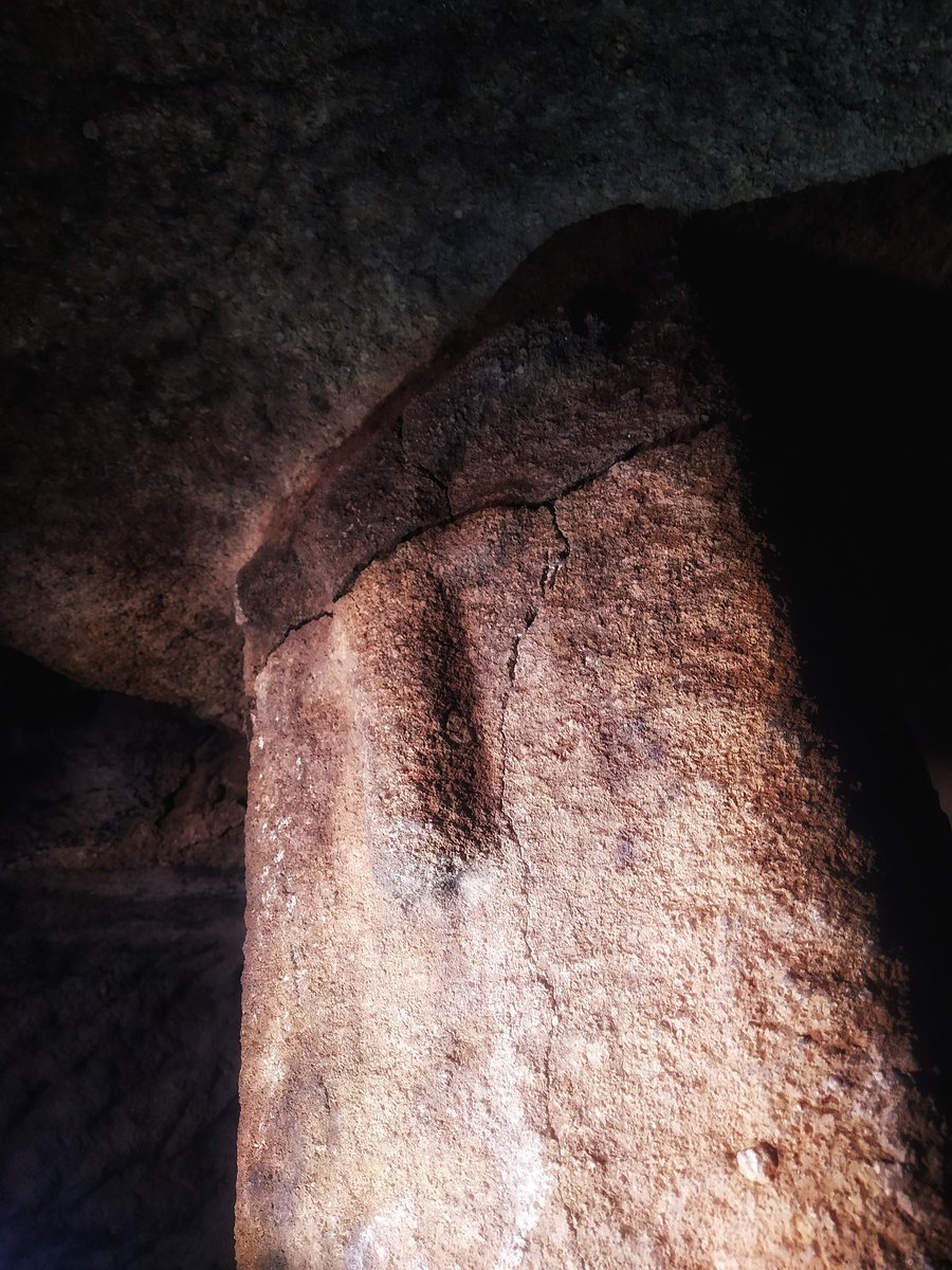 DiscoveringSar1's tweet photo. ➡️ Mamoiada, Domus de janas Sas " Honcheddas de Istevene" 
🙆🏻‍♀️https://t.co/ufn2Nfwk9E ⬅️
#mamoiada #sardegna #italy #photo #art #nature #sky #discoveringsardinia #archaeology #architecture #day #GoodMorning #happy #Italy #nice #sardinia #photography #photo https://t.co/jJ42QLwvlm