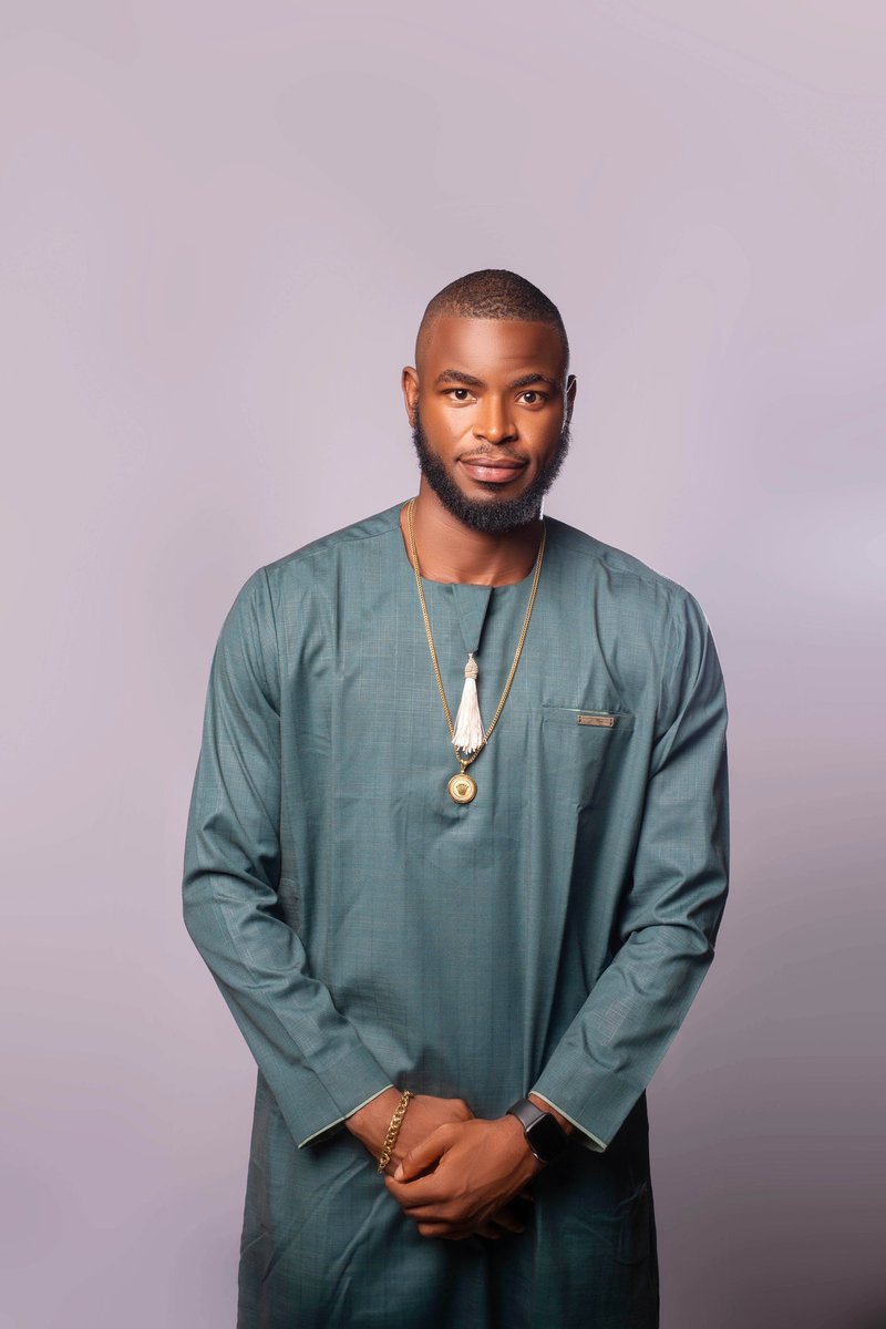 pash_144's tweet photo. Good morning fam. Y’all should bring jobs o 🥹🤲 #modeling #work https://t.co/JZXf7j2lAJ