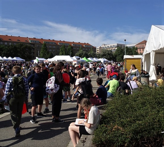 AlgatechTrebon's tweet image. Věda Fest 2022 is over! It was great and we thank you for your interest in our work!  #ALGATECH 💚