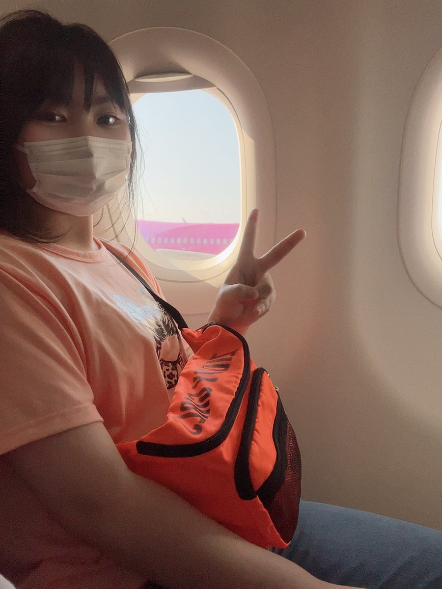 LSG_SmileLabo's tweet photo. いざ、沖縄へ✨
飛び立ちました❗️

アンバサダーとして応援に行ってきます😆

ワクワクドキドキがいっぱい🙌

#沖縄ソングダンス大発表会
#写真好きな人と繋がりたい
#ファインダー越しの私の世界 https://t.co/9rL0GiYM6a