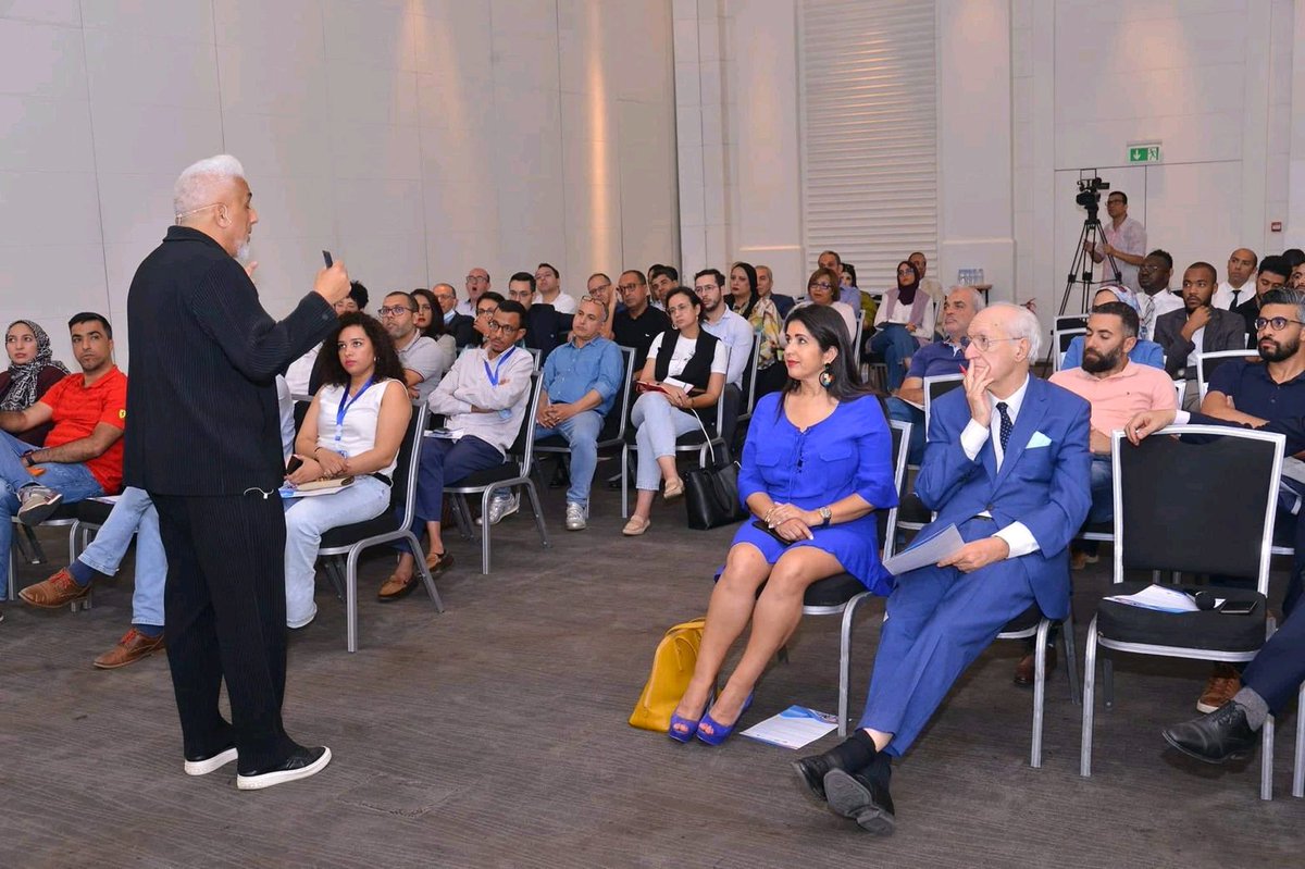 DesDirigeants's tweet photo. ✨️ Jeudi 23 juin à Hyatt Regency Casablanca

Lors de la soirée mensuelle de #Business et #Networking autour de la thématique: "Le dirigeant face aux défis de l'incertitude et du management des nouvelles générations" https://t.co/C8Zku8bIKh