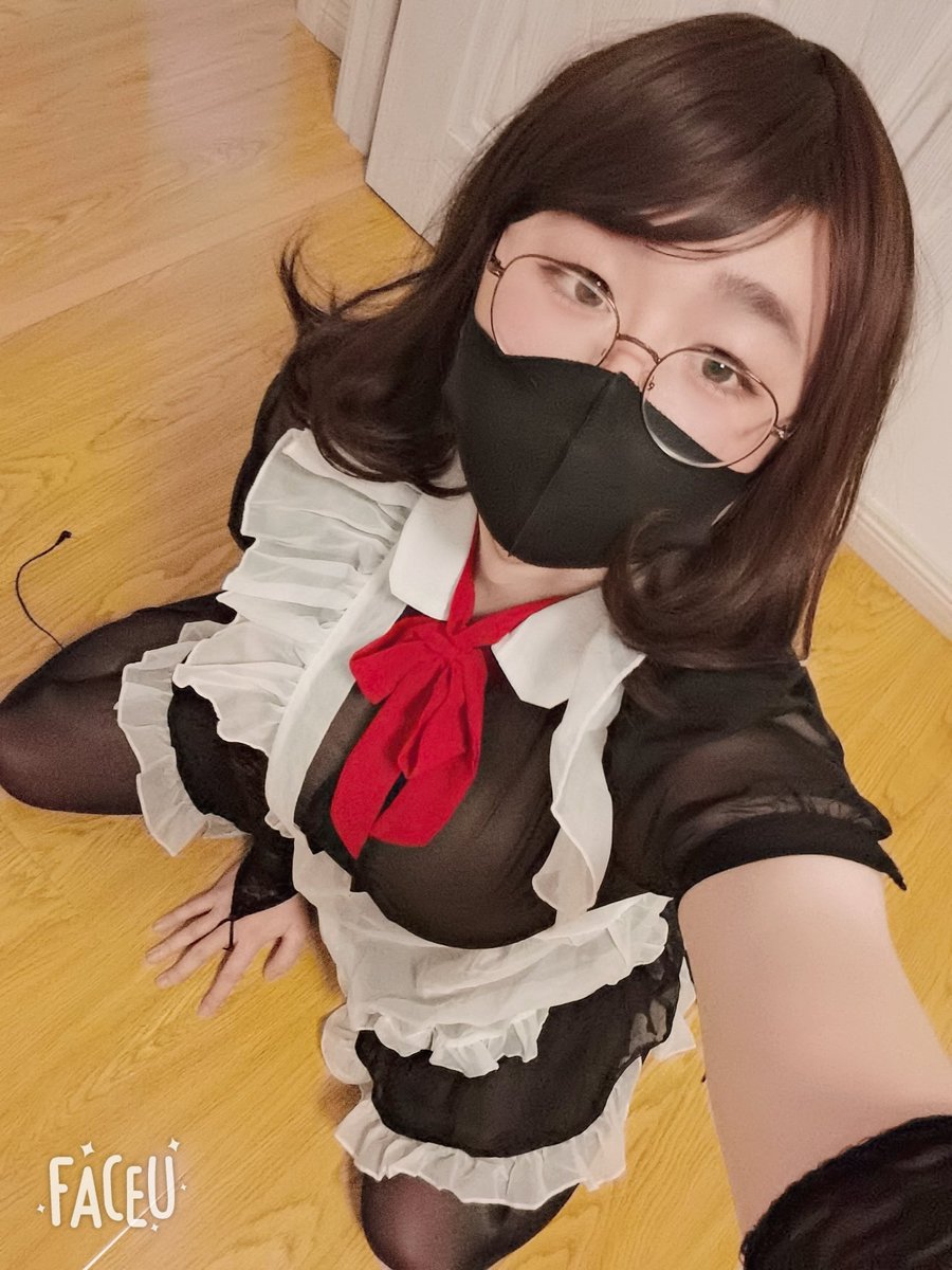 小小fetish tweet media