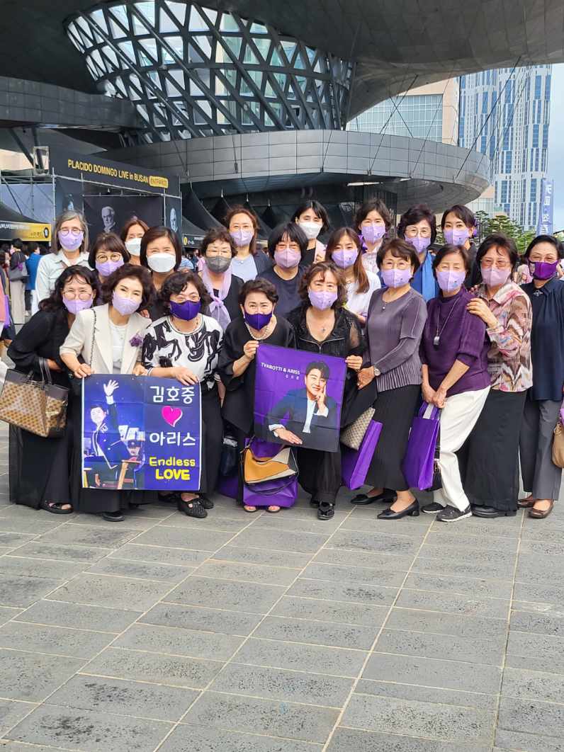 공연마다 새로운 감탄을 안겨주는 #김호중
그 날의 감동은 평생 나와 함께 할 듯👍
#김호중_플라시도도밍고내한공연_성공적듀엣무대

#김호중_플라시도도밍고_세기의만남_환상호흡의협연
#PlacidoDomingo
#김호중 #KIMHOJOONG

⏬기사 링크 ⏬

naver.me/GiH2LK3h​
v.kakao.com/v/202206270848…