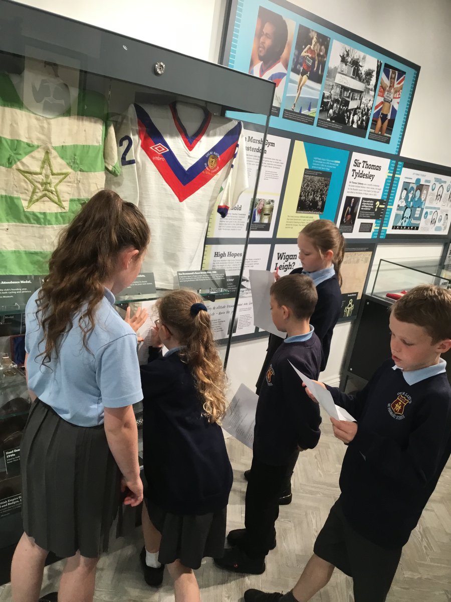 MrsTeahan's tweet photo. We have had a super morning at Leigh Town Hall. We had a look in the archives as well as creating a digital quiz. @OURLADYSASPULL #ourladyshistory #ourladyscomputing https://t.co/ErjVSUmP5M