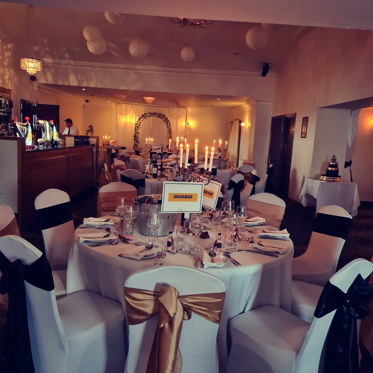 StationHotel1's tweet photo. 💍 WEDDING SHOWCASE EVENT 💍
💒 SUNDAY 14TH AUGUST
💒 1pm - 5pm
Join us to plan your perfect day 🤍
Browse our 2023 - 2024 offering, from letting us take away all of the stress with our all inclusive package to build your own options 🥂
info@stationhotelshotts.co.uk to register☕️ https://t.co/IwJbLPwhye