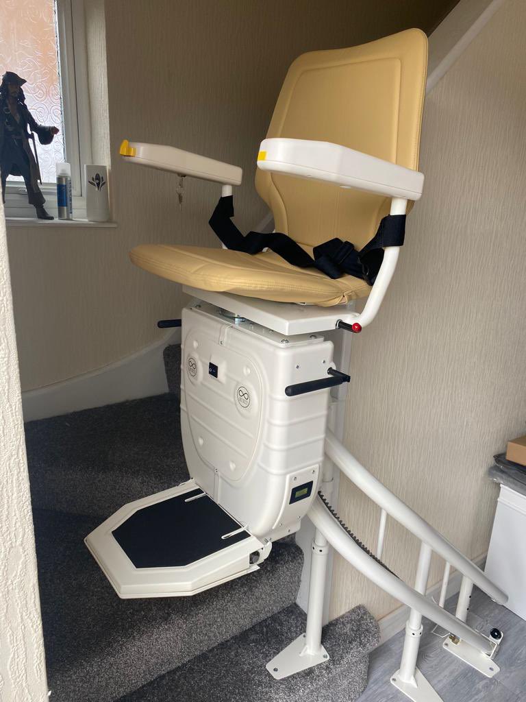 Peek this fresh fit for a <a href="/BespokeLifts/">Bespoke Stairlifts Limited</a> Infinity Stairlift 🤩

The Infinity Stairlift is a top choice for any curved stairlift needs, with an innovative and stylish design and top range comfort and safety to every user 👨‍🔧

Book a free quote today! 🤑
Enquiries: 01733857421 ☎️