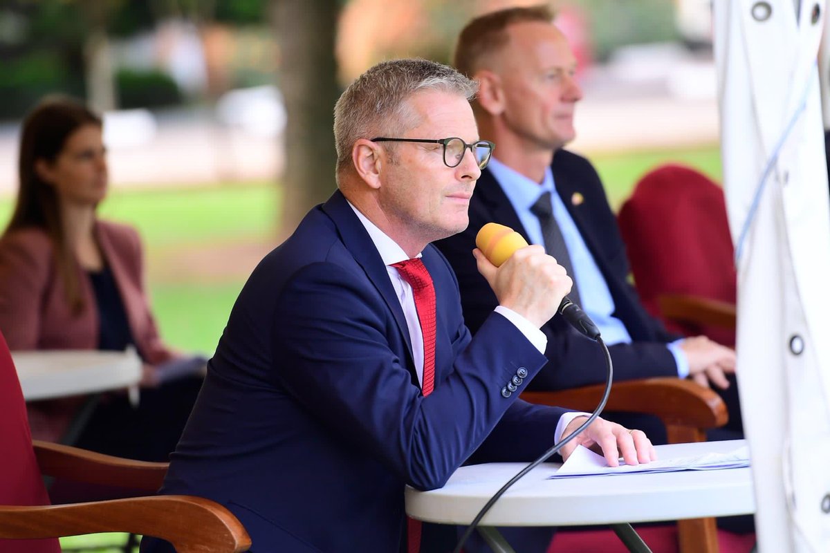 DKinUganda's tweet image. @DKinuganda was honoured to host the @udviklingsmin #Danish Minister for Development Cooperation,Flemming Mortensen. He met with H.E @KagutaMuseveni and at the meeting, the lifting of the suspension of @DGFUganda17 was agreed.He also visited #DANIDA funded projects in #Adjumani