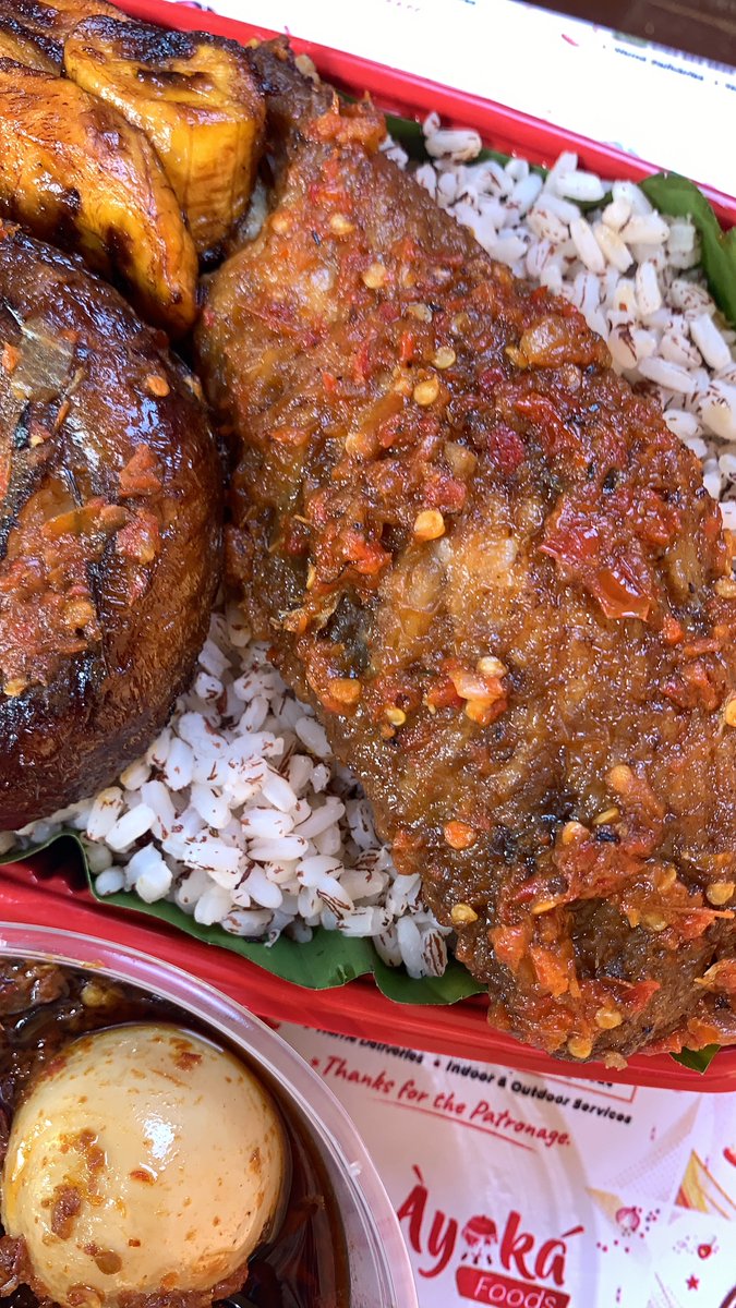 ____Ayoka's tweet photo. Dear LAGOS People, Did you know that Ofada rice contains lots of nutrients than the polished rice? It has less carb content, it is low in calories and enriched with essential nutrients. Wanna look healthier? Eat @Ayoka_foods! Eat Ofada rice!😊👩‍🍳.
#ofadariceinlagos #foodinlagos https://t.co/iMlkKLNUEv