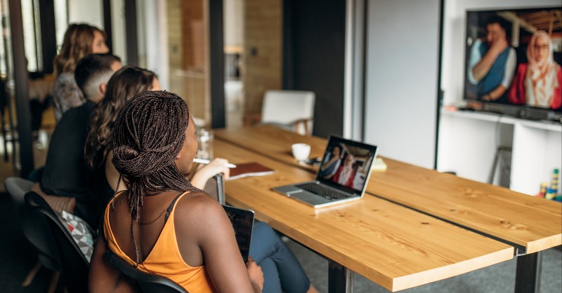ft_content's tweet photo. As hybrid working becomes the norm, employers must build cultures that transcend the virtual/physical divide

Partner Content by @RingCentral