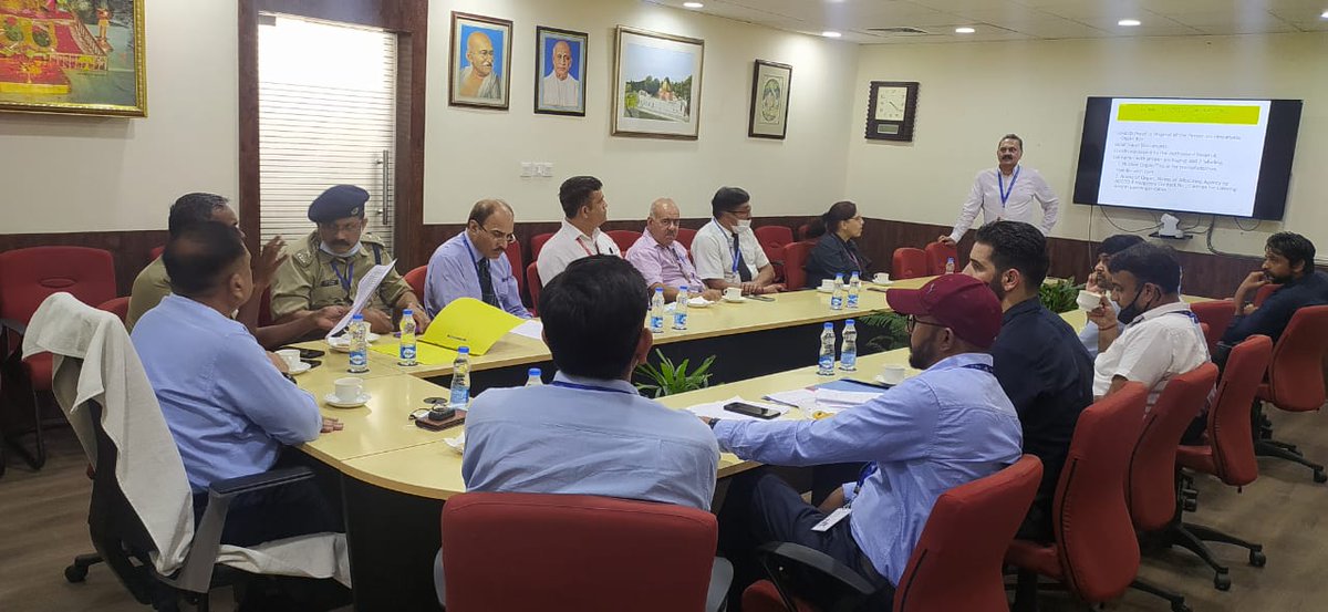 aaijammuairport's tweet photo. A presentation by State Organ and Tissue Transplant Organisation (SOTTO), J&amp;K regarding the Creation of Green Corridor for human organ transportation was given at Jammu Airport. Airport Director, Commandant CISF, Airline APMs and Medical Officer, PHC were present in the meeting. https://t.co/OyCVbYNWbo