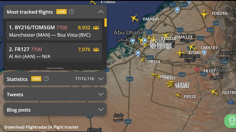 Daniel67786787's tweet photo. Two #squawk7700-Ermergency-signals at the same time. #TUI-Flight #BY216 /#TOM5GM #GOBYK circling around #Manchester and #Liverpool-area for over 2,5 Hours.
Seems on runway approach now.#Flightradar #flightradar24 https://t.co/5fbUQJLEp1
