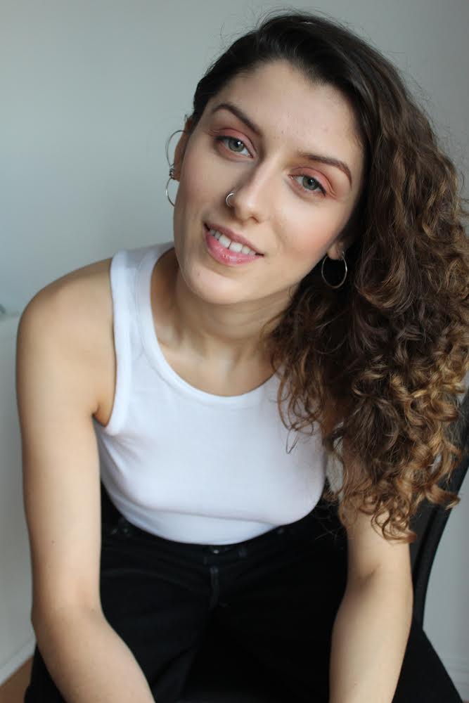 How do you physically extend your dance career? Join movement therapist and dancer Tamara-Ann for a thorough full-body stretch session on 8th July to reconnect your body and mind, learn how to prevent injury, and create a sustainable future. #Continuum2022