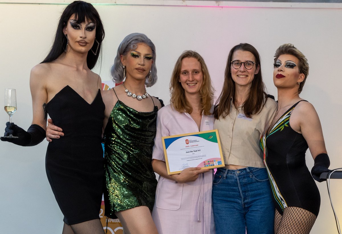 jandenulgroup's tweet photo. #JDNaward • Ghent was the place to be last week: host @VOKA_OVL awarded us with the Voka Charter for #SustainableEntrepreneurship. Proud to be recognized in our continuous efforts to build a sustainable world for future generations • #jandenul #codezeroJDN #sustainability https://t.co/7xYYn802JM