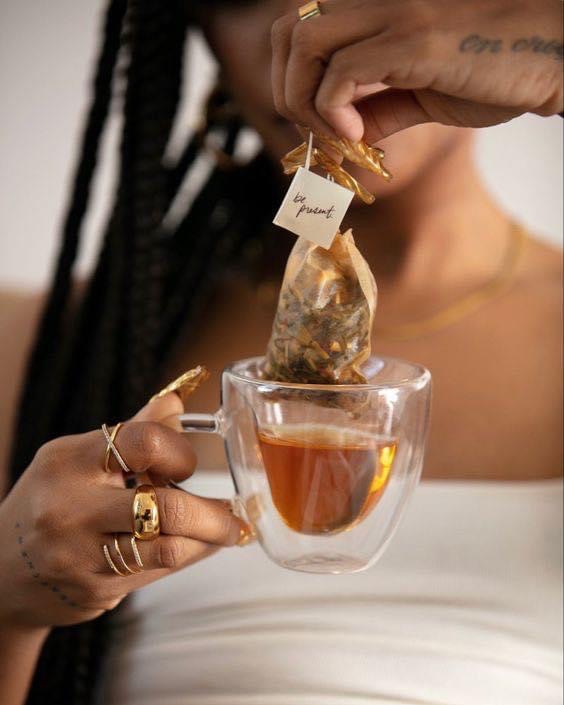 therootedcollab's tweet photo. Sip this tea, sis...

✨This is your Monday reminder that you are powerful beyond measure, that you are capable of anything you are willing to work for, and that you can change any part of your life at any time. ✨

Now let's go conquer the new week! 🤎 
.
.
.
#LetsLinkInTheL https://t.co/KYiGjdzGwy