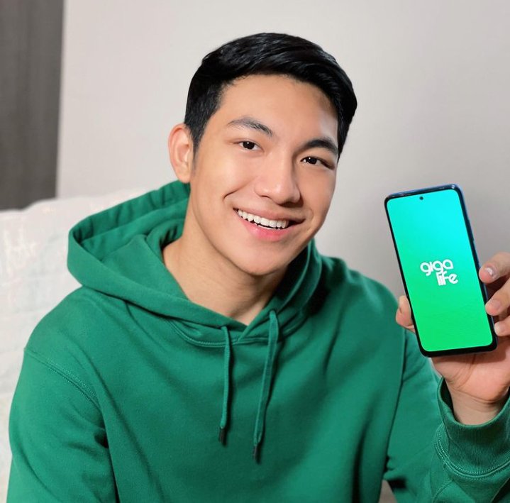 D_marianne23's tweet photo. @Espanto2001 @LiveSmart Fresh and gwapo as always!! Gwapong gwapo in green! 😍💚💚💚 #DarrenEspanto https://t.co/WVGuYzVX6S