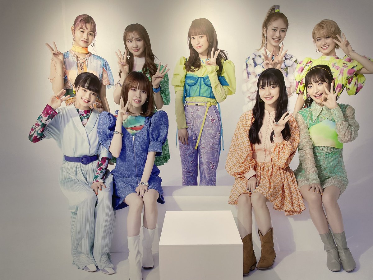 今日は1人で🚘じーんと来て泣きそうになった。また夏休みに子供達と来よう❣️貸切でした。サイン会の日、息子がいたから付き添いNGで。綺羅ちゃんに会えずに終わった事未だに悲しくて残念な気持ちが残ってるんだけど、みんなのサイン見られて良かった。でもやっぱり、一目でいいから会いたかったな。