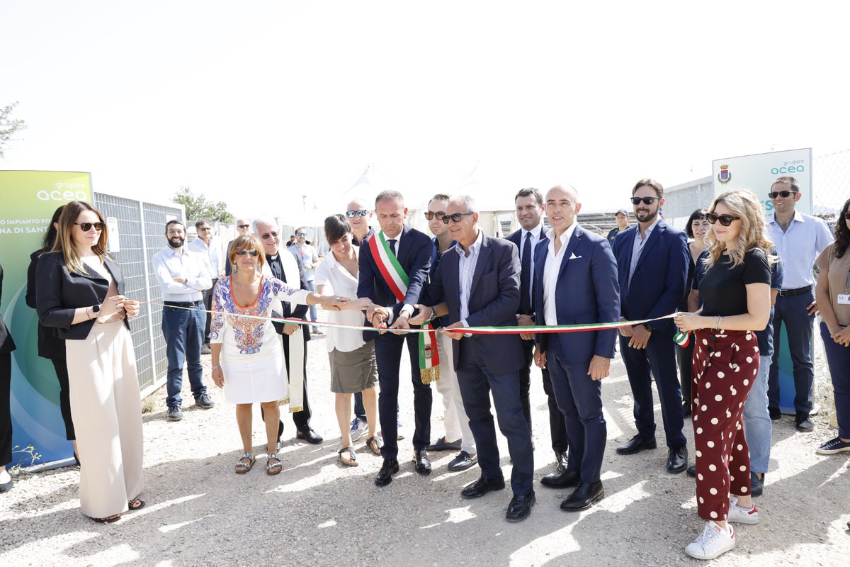 Oggi a Ferrandina è stato inaugurato l’impianto fotovoltaico più grande della Basilicata dalla potenza di circa 20MW. Un ulteriore contributo di #AceaGruppo alla transizione energetica e allo sviluppo delle energie rinnovabili del Paese. 
Scopri di più: bit.ly/3Opbc6t