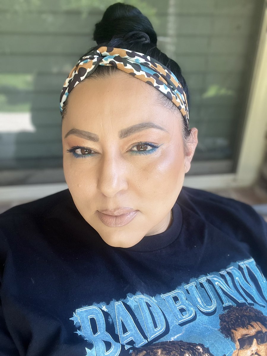 Chicanatravels's tweet photo. Day 27
♋️ 🥳♋️🥳♋️🥳
GM🌞 

2 Day countdown to my bday. I kept thinking it was Thur &amp; I was off by a day. 

WEDNESDAY

Playing only @sanbenito 🌊 &amp; @losrieleros 🤠 to hype me up. 

#bornmonth #cancer 
#medusa #junebaby #Latina #Latinalandia 
#june #summervibes #blue #sky #summer https://t.co/N48uuWJyIB