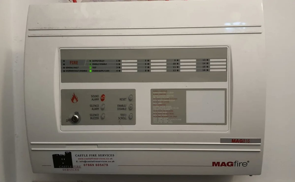 CastleFireUK's tweet photo. Fire alarm servicing in Birmingham and Telford ๐ฅโ๏ธ
#firesafety #fireprotection #firealarm #smallbusinessuk #safetyfirst #birmingham #telford #Manchester #firecompany #westmidlands #healthandsafety #firepanel https://t.co/2O3B87FAhT