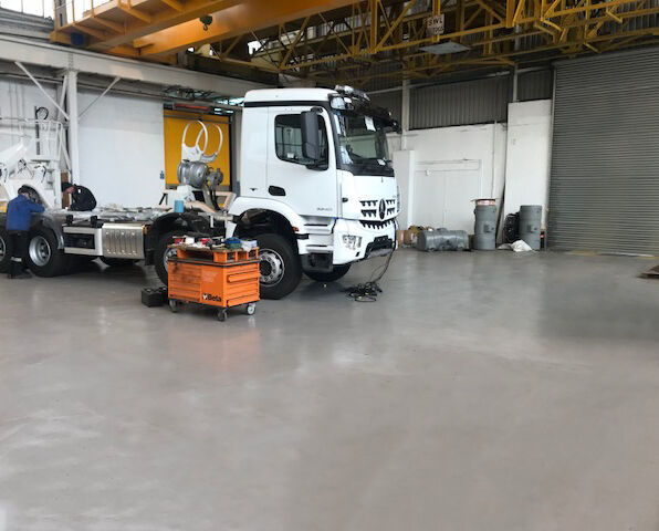 pscworcsltd's tweet photo. #PSCflooring work with a wide range of clients who need to find the perfect #FloorCoating to suit their industry.
Our #flooring is extremely durable having at least a 10 year lifespan
Learn more..https://t.co/qEMMxX9mge
#SupportUKmfg #AEUK22 #FactoryNOW #EngineeringUK #GBmfg https://t.co/fcz6f3jktS