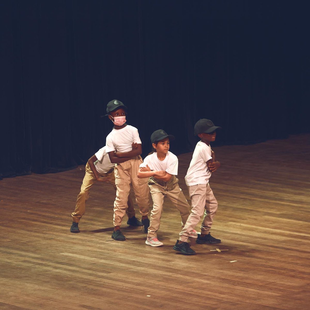 pixiconltd's tweet photo. Sparkle Day 2022 with Vivie’s Dance Factory. https://t.co/dIJffWFKT2