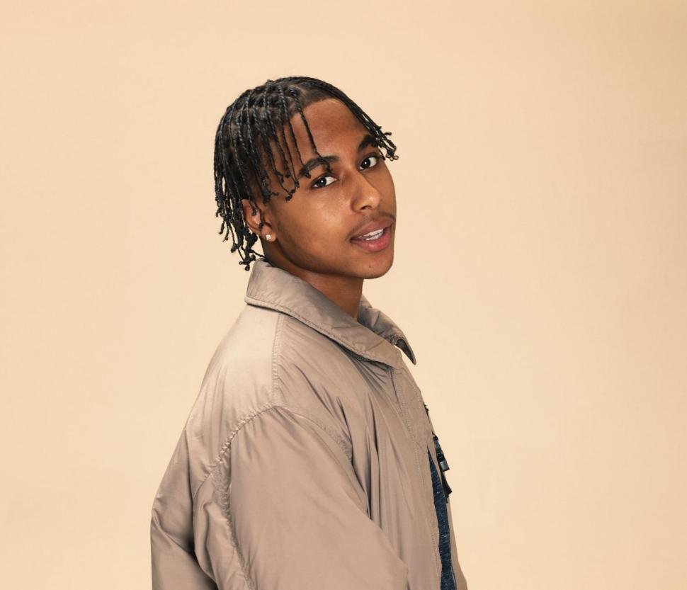 Berklee’s Music Business/Management Department has partnered with Atlanta-based record label &amp; creative agency Love Renaissance (LVRN) and artist-first music streaming and discovery platform Audiomack on a five-day immersive music business summer program. bit.ly/3xTKUCh