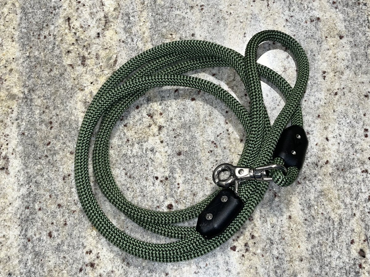 BasenjiAdvnturs's tweet photo. Looking for a high quality leash that’s made in America? Here is a link to a company that makes a great one with a lifetime warranty!
https://t.co/dZmLOY3rQV
#dog #BasenjiAdventures #dogsoftwitter #basenji #barkless #DogOfTheDay #YouTube #leash #vlog #ad https://t.co/6iXS1Z5NxQ