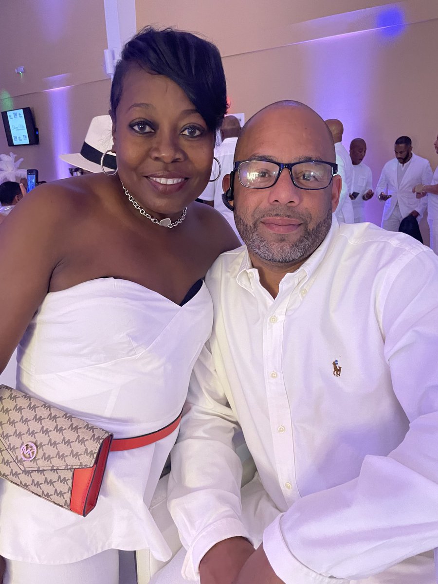 nephewtommy's tweet photo. Last night ⁦@milesofgiving⁩ ‘s All White Summer Jam 🇺🇸

Proceeds benefit our veterans.

#TMEWeekend #MOG 
#MilesofGiving 
#ThomasMilesWeekend https://t.co/IyV1pGq9zM