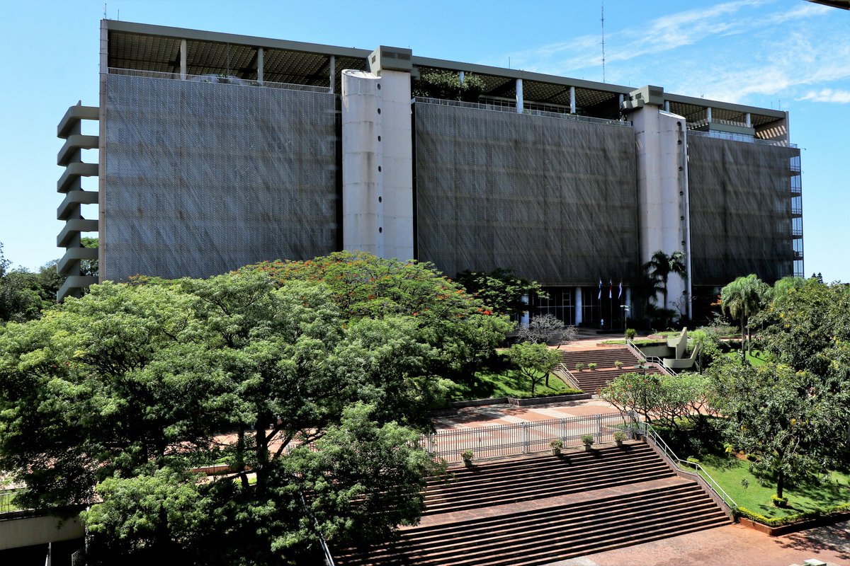 BCP_PY's tweet photo. Avanza implementación del #SPIParaguay https://t.co/MOM3f76YM8 https://t.co/nI34ov0Rlu
