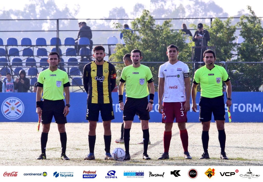 CanteradelTrico's tweet photo. #CanteraTricolor 🔴⚪🔵
#catReserva ⚽️🙋🏻‍♂️

🏆 Torneo #Apertura2022

🗓Fecha 21

¡Final del primer tiempo!

#NACIONAL 1 🆚️ 0 Guaraní
Gol: 17' PT Federico Gómez.

#VamosLaAcademia 🙌🏻 https://t.co/kDzCpPSGeM