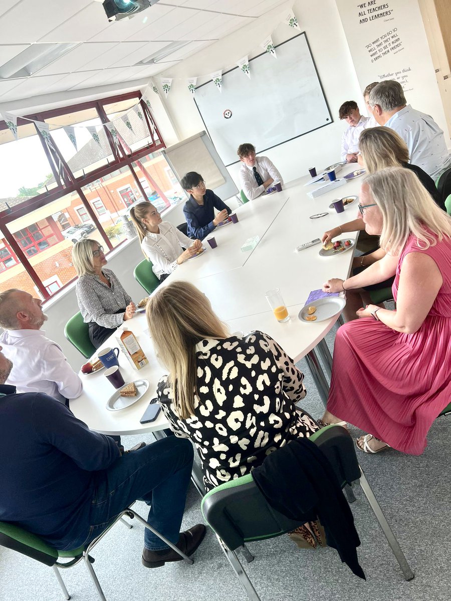 Delighted to welcome our next cohort of Young Learners for our Summer Placement Work Scheme. Five students from <a href="/Brentwood_Sch/">Brentwood School</a> participated in our Open Day today, welcomed by our Exec Team, ex-Young Learner (and now employee) Billie &amp; Young Learners Learning Champion <a href="/ajayburns21/">Amanda-Jayne Burns</a>