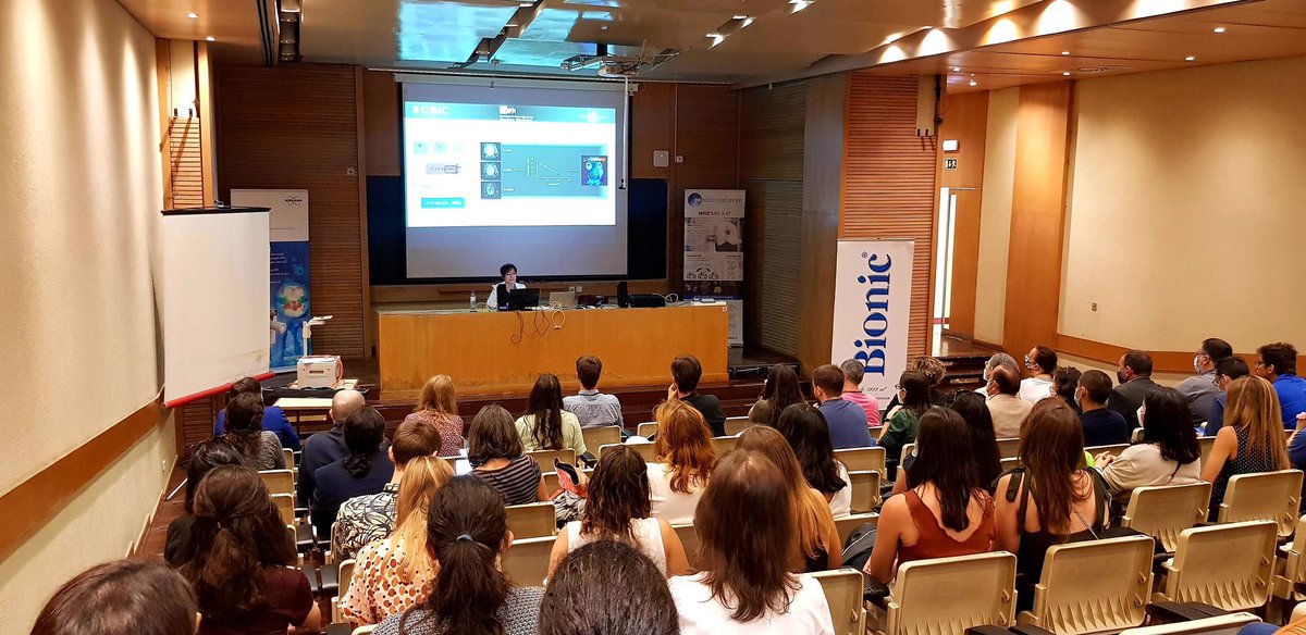 ISMRMIberian's tweet photo. We had a wonderful morning here at #ISMRMIberian22!  
Don’t miss the clinical session and power pitches in the afternoon 🧲🎤 https://t.co/9ZQmP2ySsW