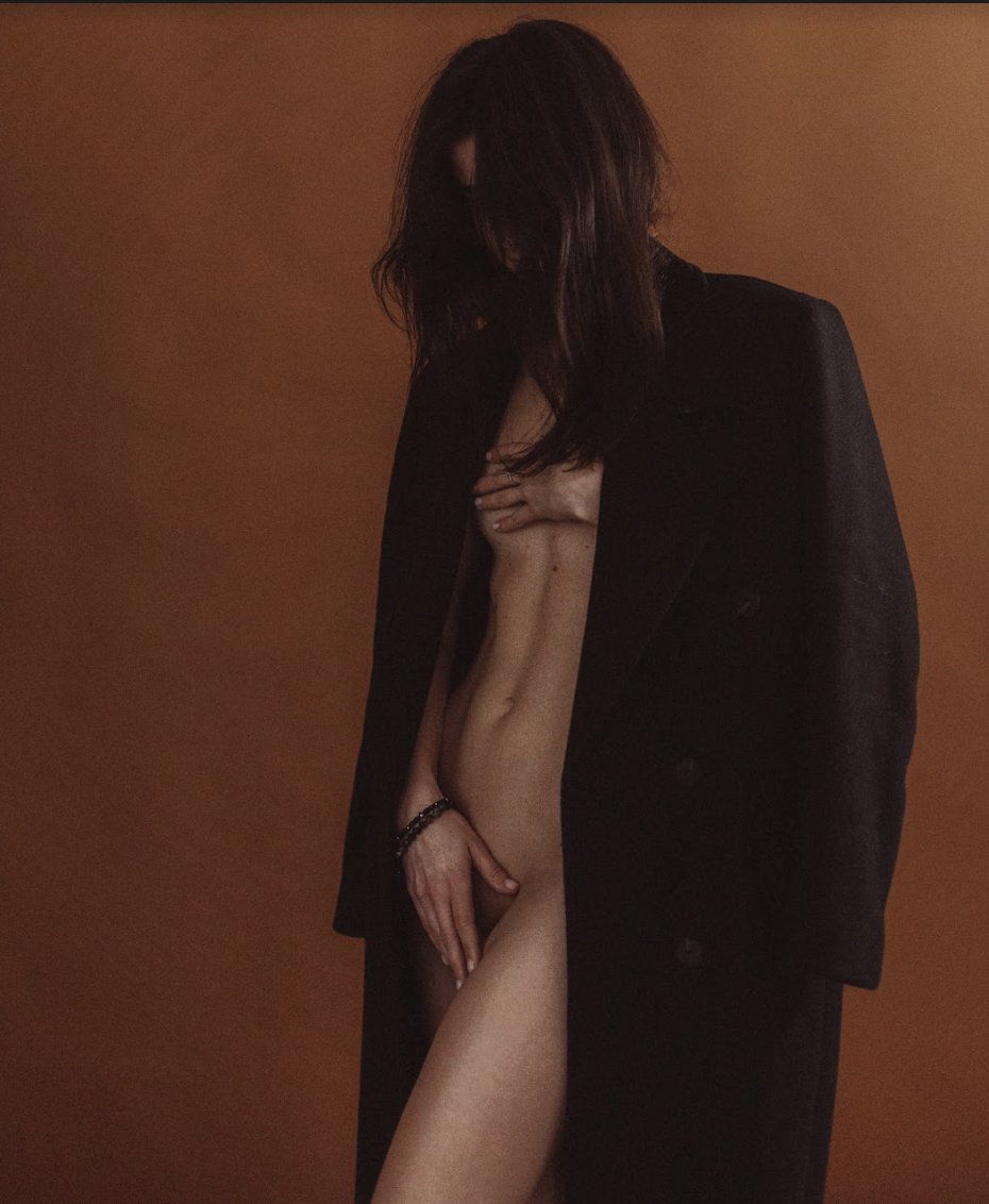 YHryhorenko's tweet photo. #UWPO News
We decided to postpone release of new collection with 1/1 art. I am so inspired by it, and I dream to show it soon! But we need patience!
Anyway, stay tuned!
Huge update in #editions collection this THURSDAY
#female #nftphotography
📸Alyona Koni
👇mini-thread https://t.co/3AI04RcfsE