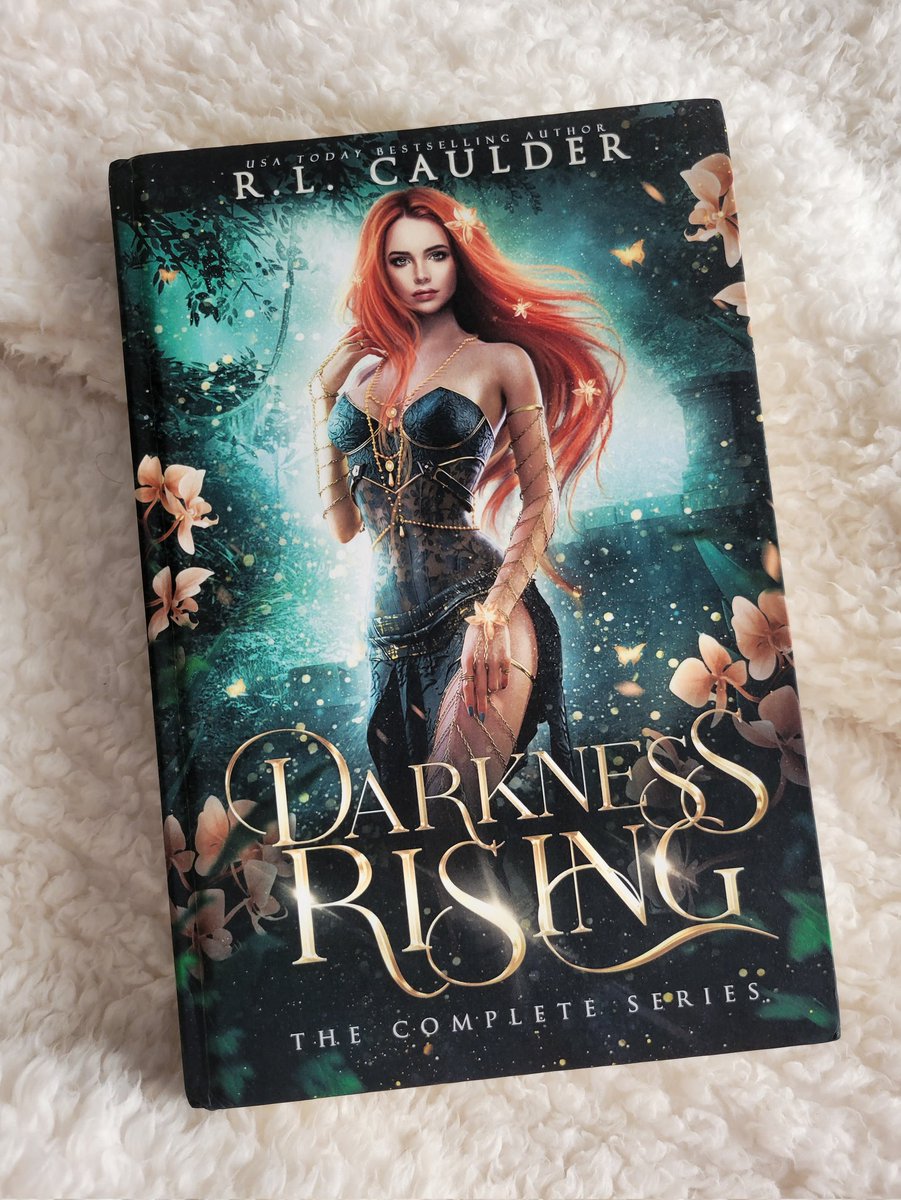 So excited to share this signed hardback copy featuring a cover of mine by the lovely author @authorrlcaulder❤️ #digitalart #fantasy #art #reverseharem #BookCovers #paranormalromance #fae #bookcoverdesign #bookcoverart #coverart #ArtistOnTwitter