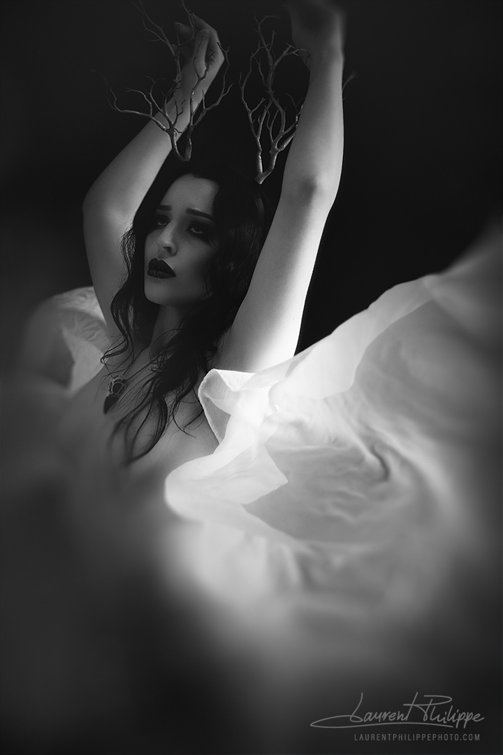 Quinn - instagram.com/quinn.linden/ 

From a shoot a while ago.