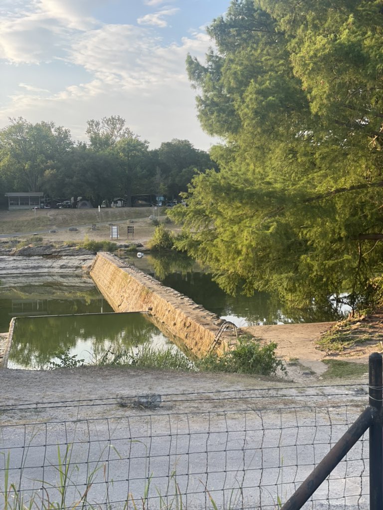 bloomer_sa's tweet photo. Morning run by the Blanco River. No #runrant - just enjoyed the views. https://t.co/ses8KHYyyq