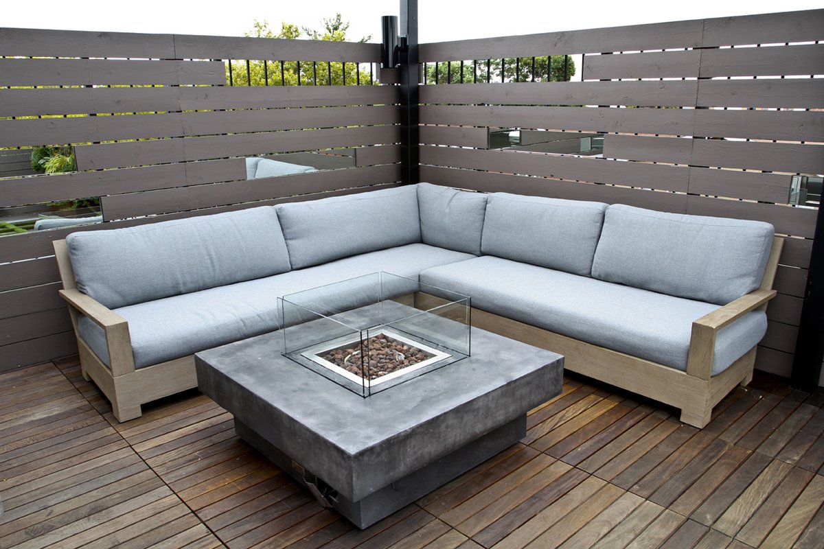 CADdetails's tweet photo. #ArchitecturalProject; Outdoor Living on A Brooklyn Rooftop by @OutdoorKitchns
This relaxation and entertainment space features a Danver Stainless Outdoor Kitchen amongst other entertainment features
#design #landscape #CADdetails #CAD #BIM #style #architecture https://t.co/nhVlkzgjw3