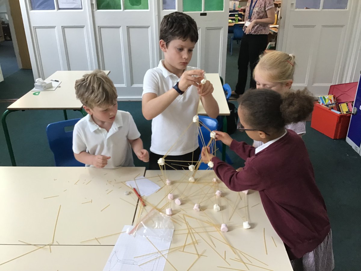 The children really enjoyed their S.T.E.M. learning day building spaghetti and marshmallow towers, car jumping ramps and seeing who could build the strongest bridges.