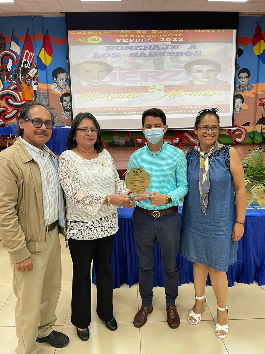 siproesunanleon's tweet photo. Jornada Académica FEPDES en Saludo al Día del Maestro nicaragüense en Homenaje a los Maestros patriotas y revolucionarios Enmanuel Mongalo y Ricardo Morales Avilés. Recibieron por #SiproesUnanLeon placa de reconocimiento Honor añ Mérito Académico los maestros
Martha Guido, cont.. https://t.co/f4CBjH2skD