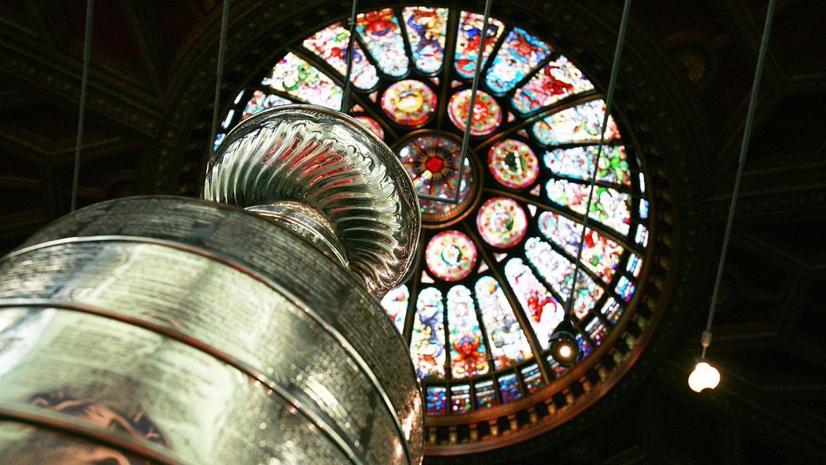 GinoRedaTSN's tweet image. Who will make up the Class of 2022?

Join me and @djpoulin20 as the  @HockeyHallFame announces its newest names for induction, LIVE NOW on TSN3, the #TSN App &amp;amp; TSN Direct: tsn.ca/live 

#TSNHockey