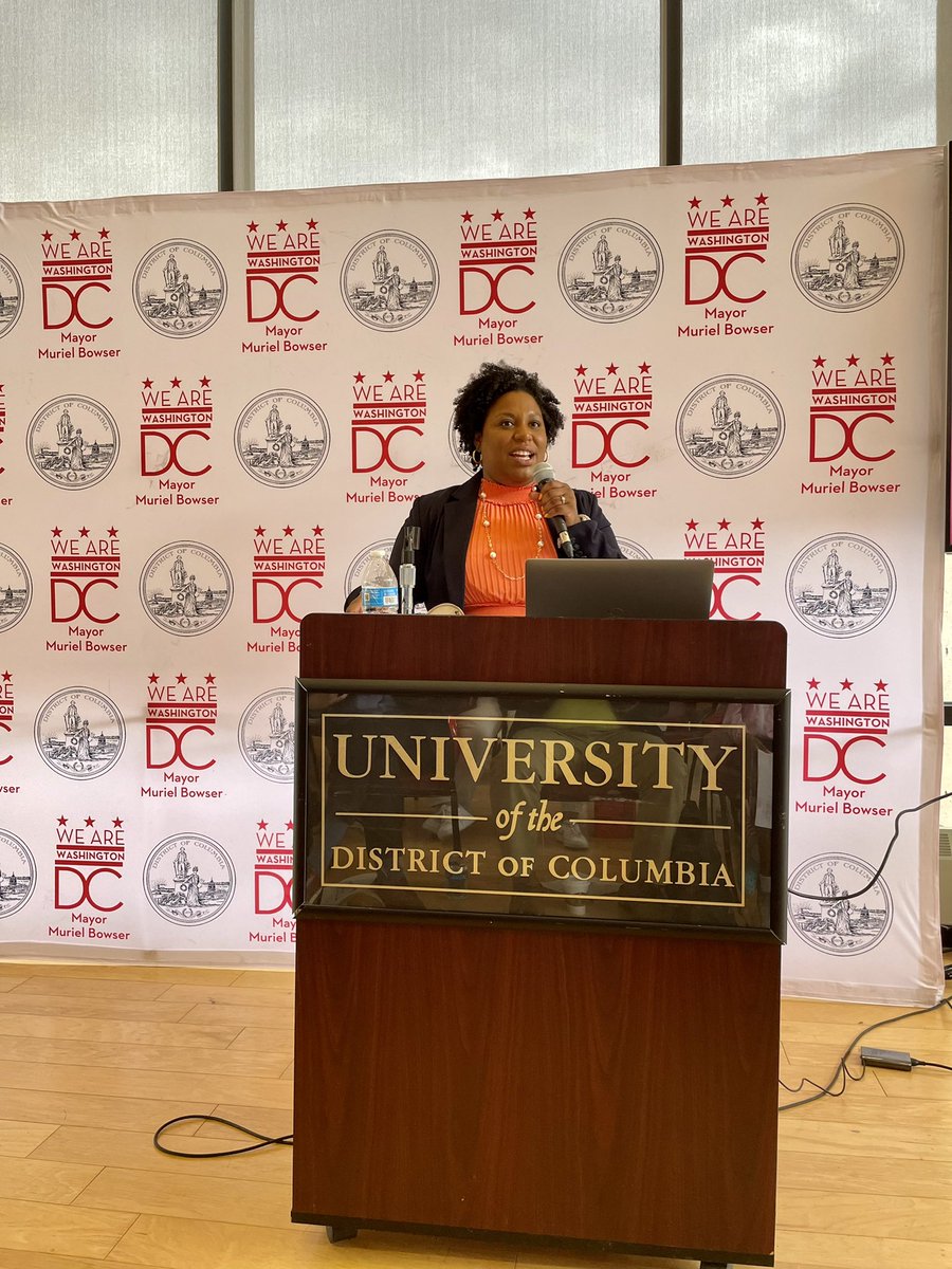 MOAAA_DC's tweet photo. @MBSYEP has changed the lives of many #Washingtonians. Thanks to @MayorBowser @DOES_DC @ServeDC @DC_HSEMA and @udc_edu the legacy of the #SummerYouthEmploymentProgram continues. #DCValues https://t.co/4CTT2znSOv