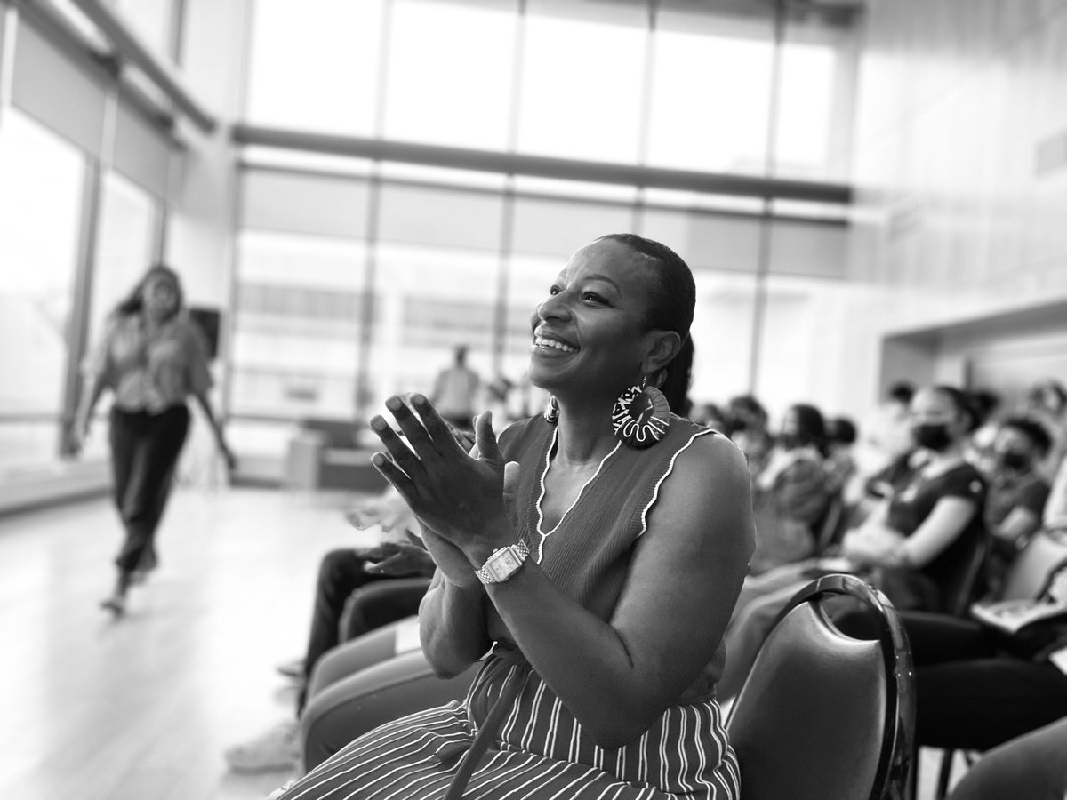 MOAAA_DC's tweet photo. @MBSYEP has changed the lives of many #Washingtonians. Thanks to @MayorBowser @DOES_DC @ServeDC @DC_HSEMA and @udc_edu the legacy of the #SummerYouthEmploymentProgram continues. #DCValues https://t.co/4CTT2znSOv