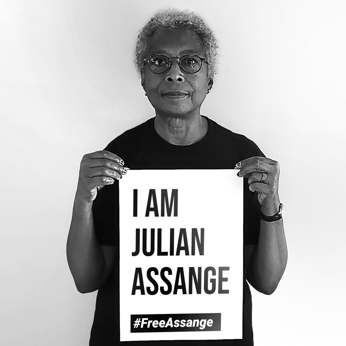 DefenseAssange's tweet photo. AD Co-Chairs Noam Chomsky, Daniel Ellsberg, and Alice Walker React to the Assange Extradition Sign Off
https://t.co/0ipjuQ5rr5 https://t.co/V6FIqFGvt1