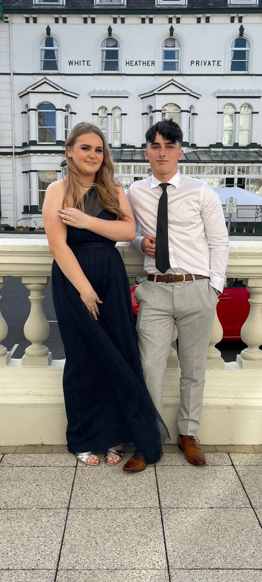 My 2 eldest on their Prom night 😍