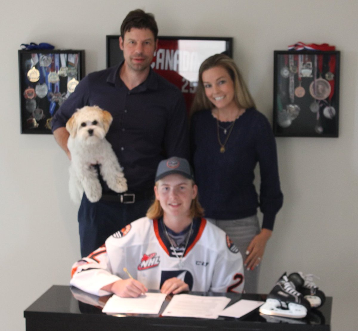 blazerhockey's tweet photo. https://t.co/xinDEeFAAK