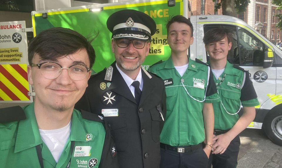 _noetics's tweet photo. Some great #CadetReporters updates tonight!
Callum was interviewing at #StJohnsDay2022📸
Elisha was at @NorthYouthSJA's Greater Manchester Youth Conference.
Pranay took interviews at his unit in East London📽️
And just finished media & digital skills training from @NakkitaSJA. https://t.co/FH83diezSq