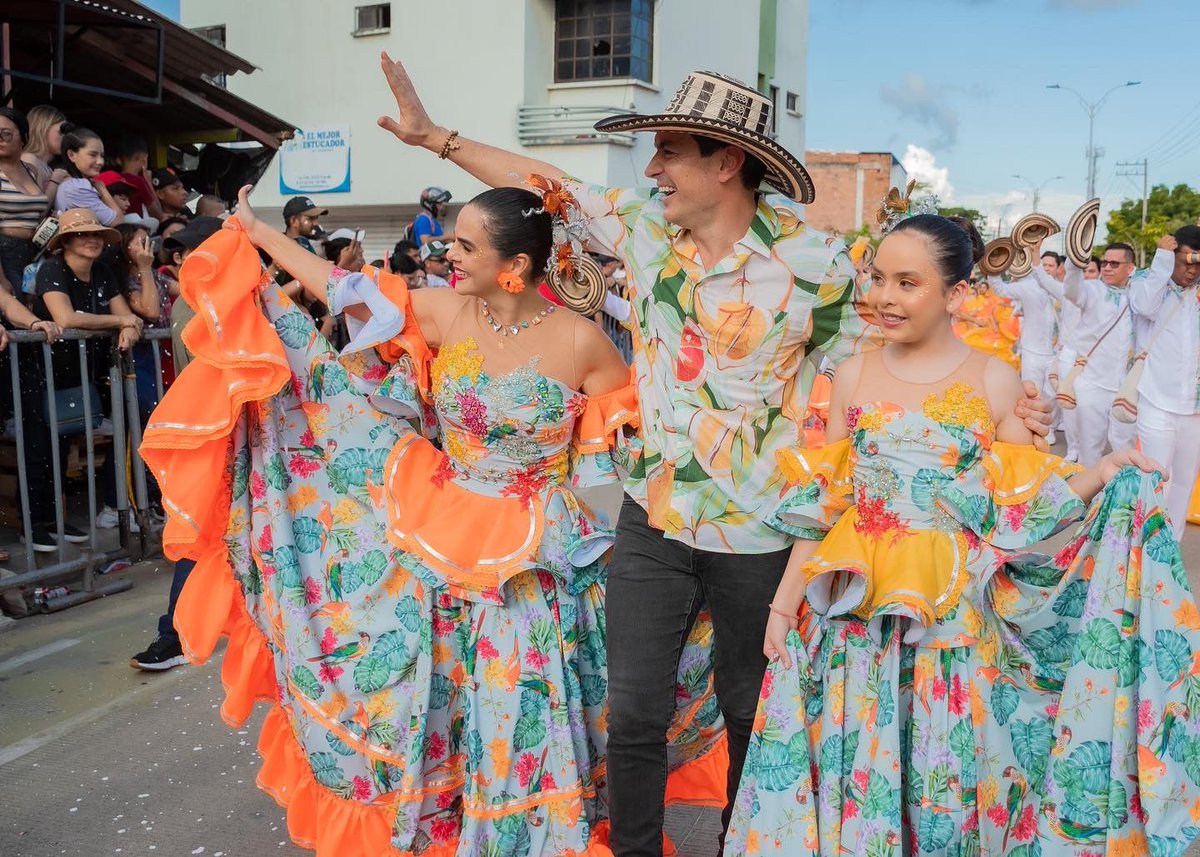 caordosgoitia's tweet photo. Las Fiestas del Río y la Feria Nacional de la Ganadería fueron mágicas. Los monterianos y cordobeses volvieron a sentir el placer de salir a las calles para disfrutar y acoger a miles de turistas, que llegaron a la ciudad para vivir esta experiencia cultural maravillosa. https://t.co/hYkXGQyDe3