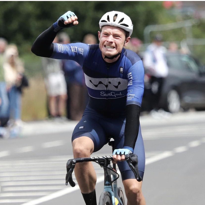 AT85ProCycling tweet media