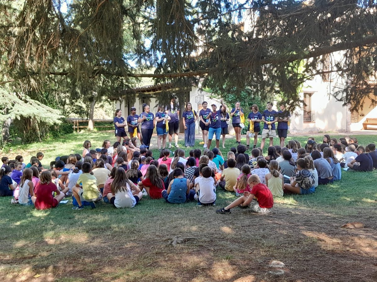 💦 130 alumnes de les nostres escoles participen aquesta setmana al Summer Camps Vedruna al Pantà de Sau! Un projecte #aprenentatgeiServei per descobrir l’impacte ambiental del sistema alimentari i ser conscients que #somelquemengem #English #escolaoberta #ODSVedruna